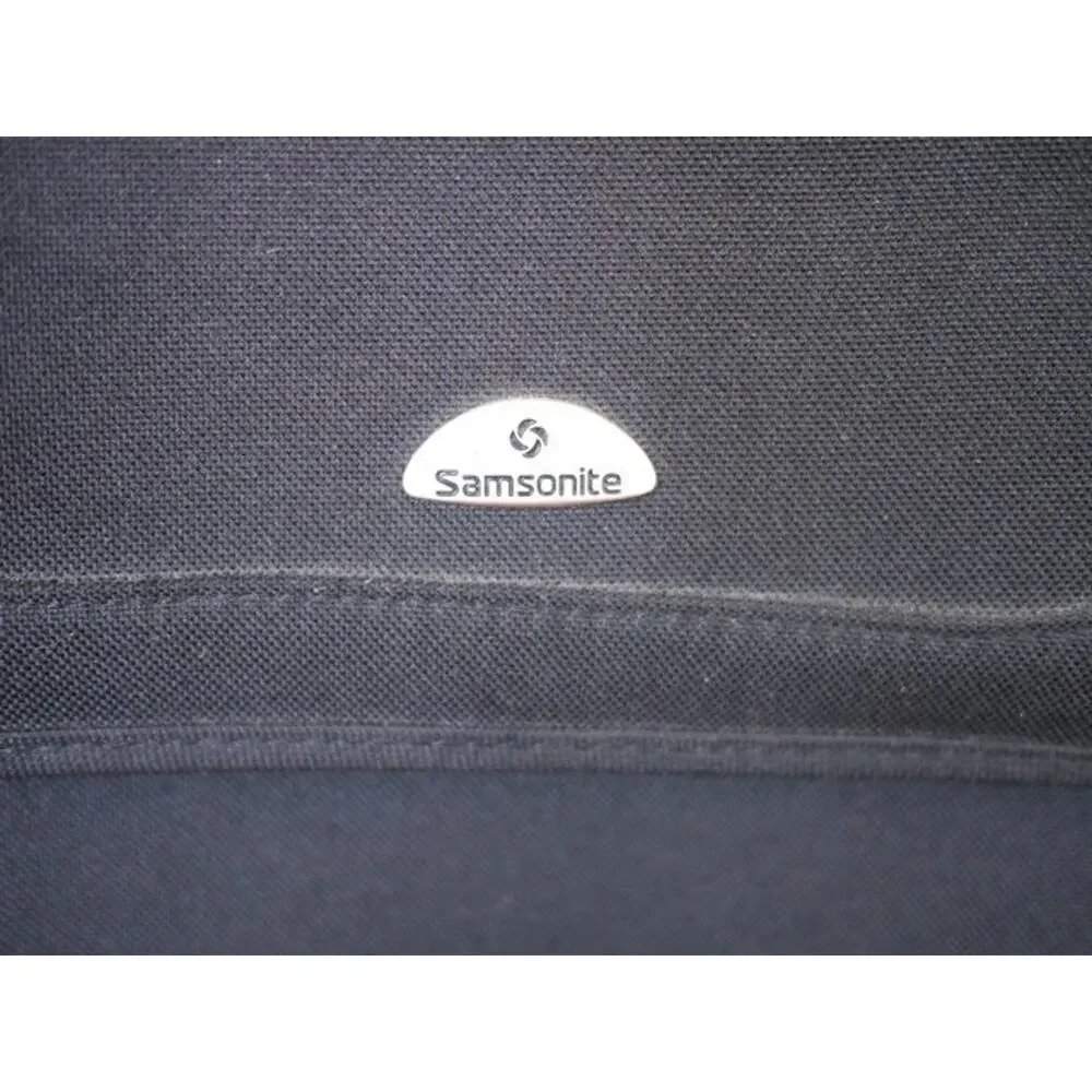 Samsonite Black Nylon Multi-Pocket Adjustable Laptop Soft Briefcase Carry On Bag